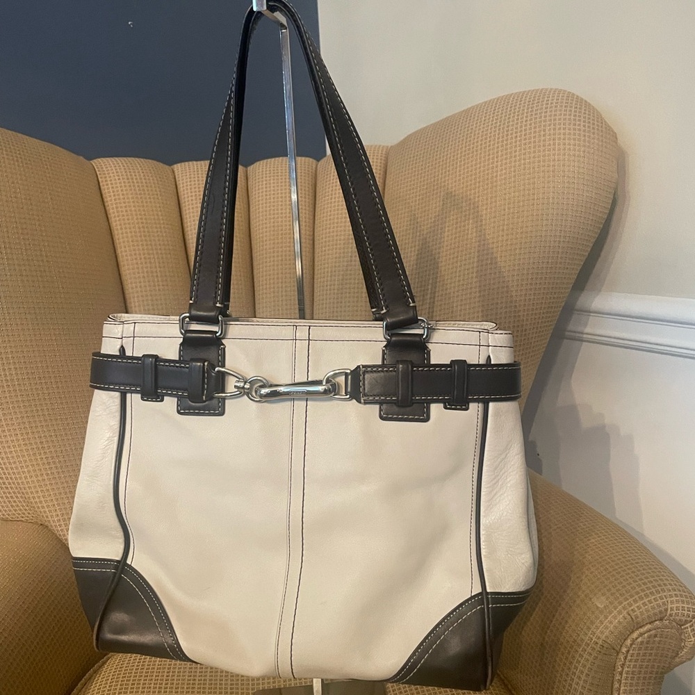 Vintage Coach Hampton Leather Belted Satchel Shoulder Handbag